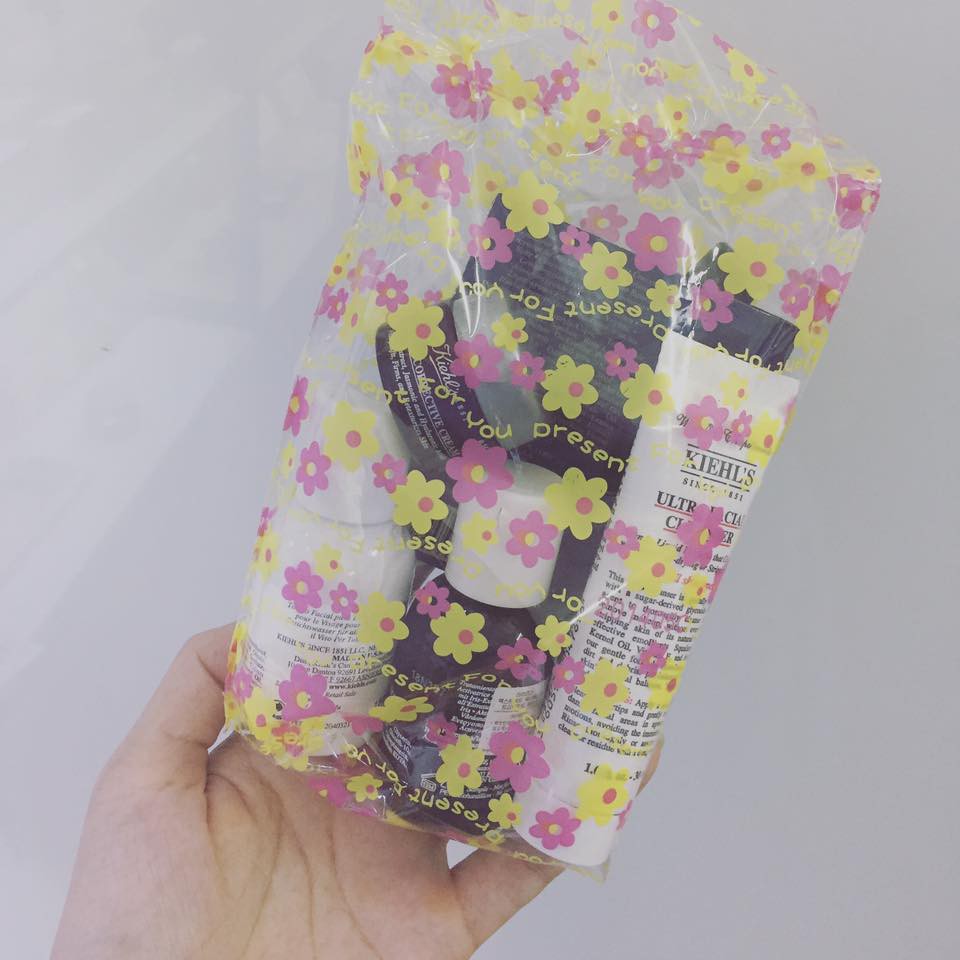 Bộ mini kiehls cho da khô | BigBuy360 - bigbuy360.vn