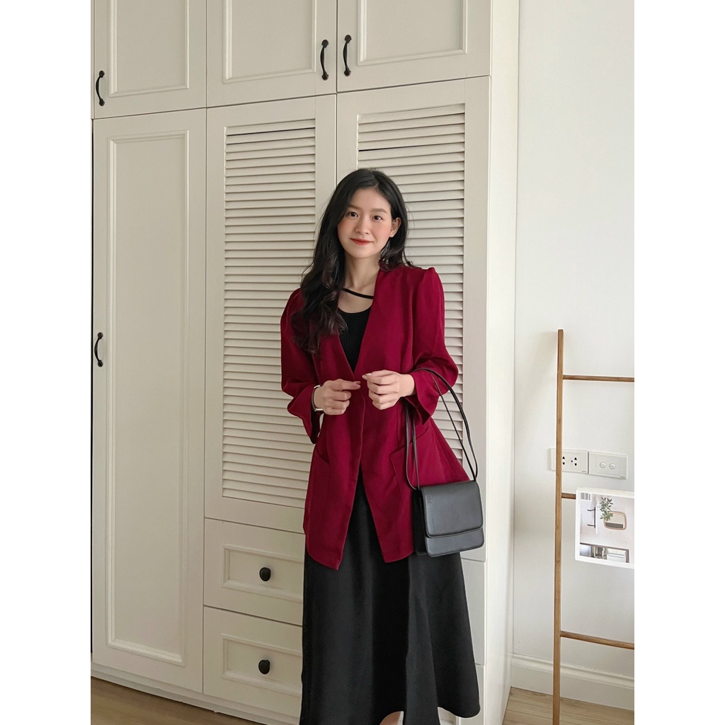 YU CHERRY | Áo nữ Neckless Button Blazer YA391