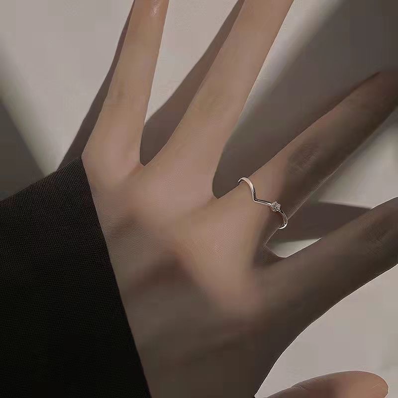 Nhẫn Bạc 925 Đính Đá Kim Cương Lấp Lánh Không Phai Màu Kiểu Dáng Đẹp Dành Cho Nữ