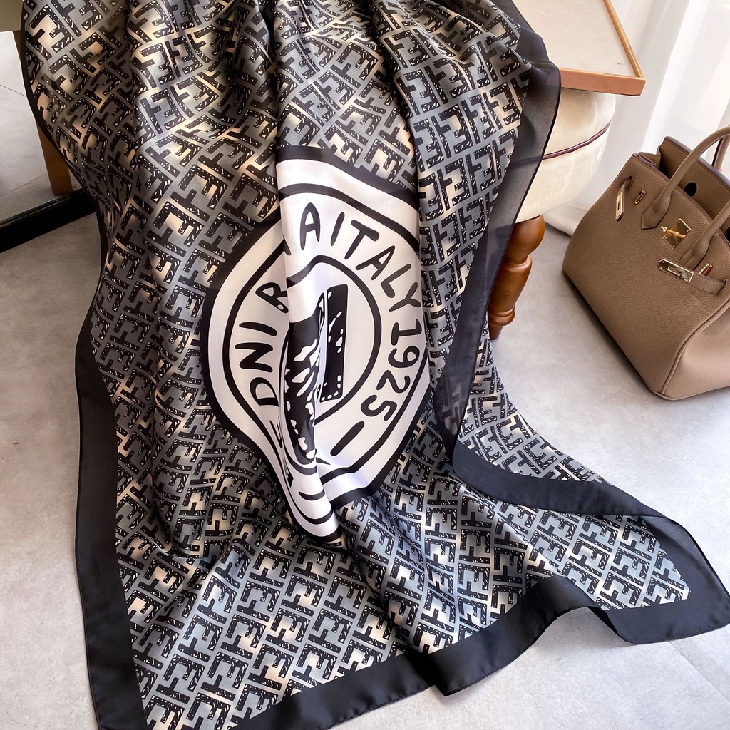 Khăn Quàng Cổ Chống Nắng Bằng Lụa In Họa Tiết Chữ F Mẫu Mới 2023 Thời Trang Cho Nữ