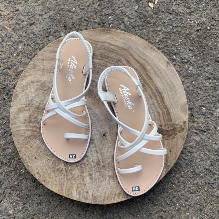 Sandal Dây Mảnh, Giày Sandal Xỏ Ngón Cách Điệu Siêu Xinh đi học đế thấp PHOM NHỎ