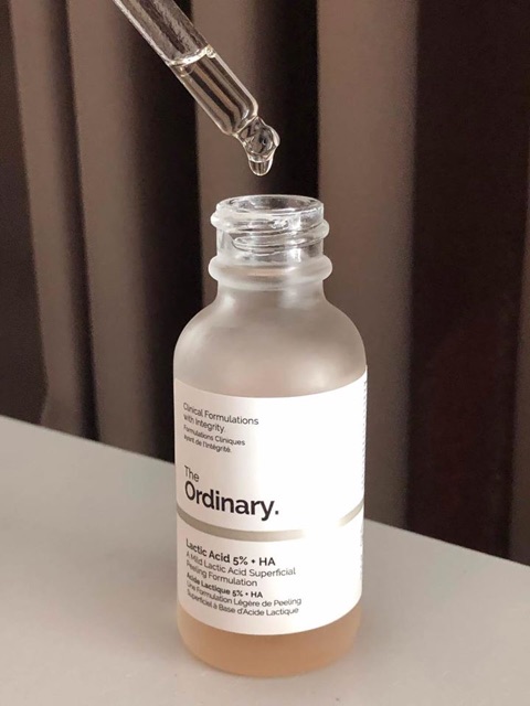 The Ordinary - Lactic Acid 5% + HA tẩy da chết hóa học, sáng da, đều màu da