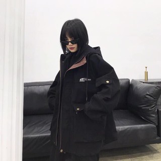 Áo khoác kaki dáng rộng