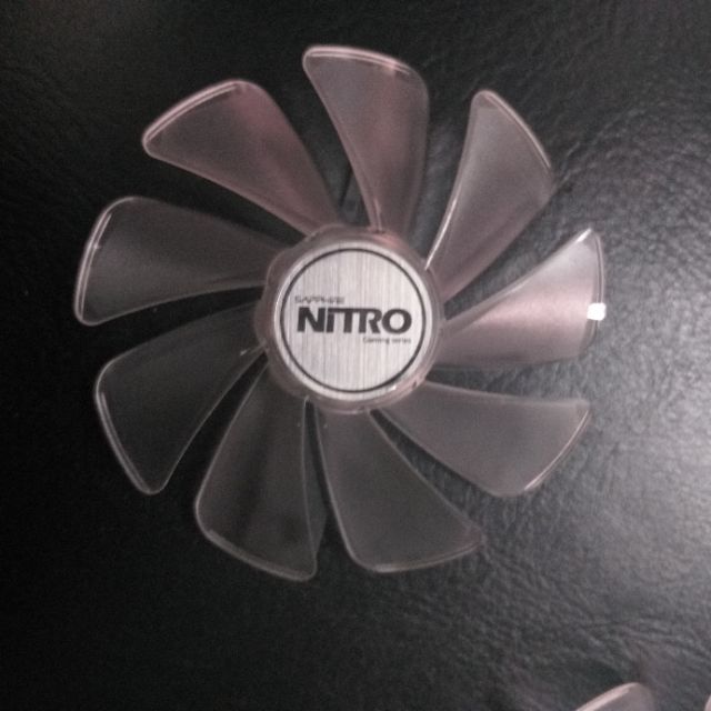 Quạt fan Sapphire Nitro Special led