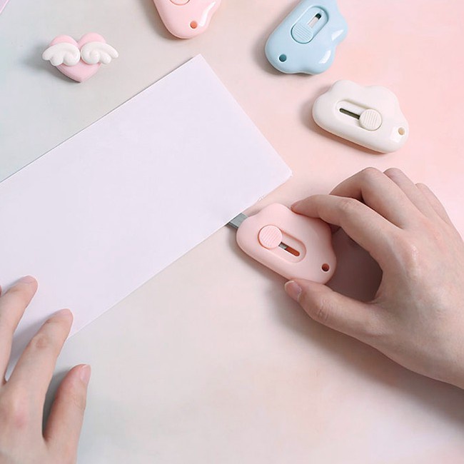 Dao Rọc Giấy Hình Chân Mèo, Hình Đám Mây Cute Dễ Thương, Hợp Kim Thép Rất Bén 88313 BanBuonStore88