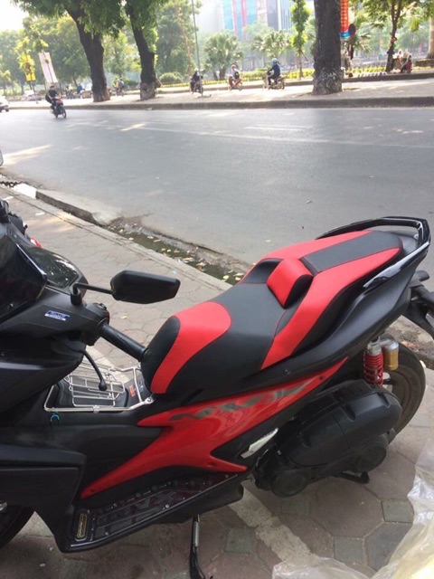 Yên độ xe NVX nhiều kiểu dáng lướt để xem