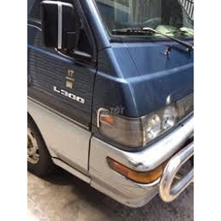 đèn xi nhan mitsubishi L300