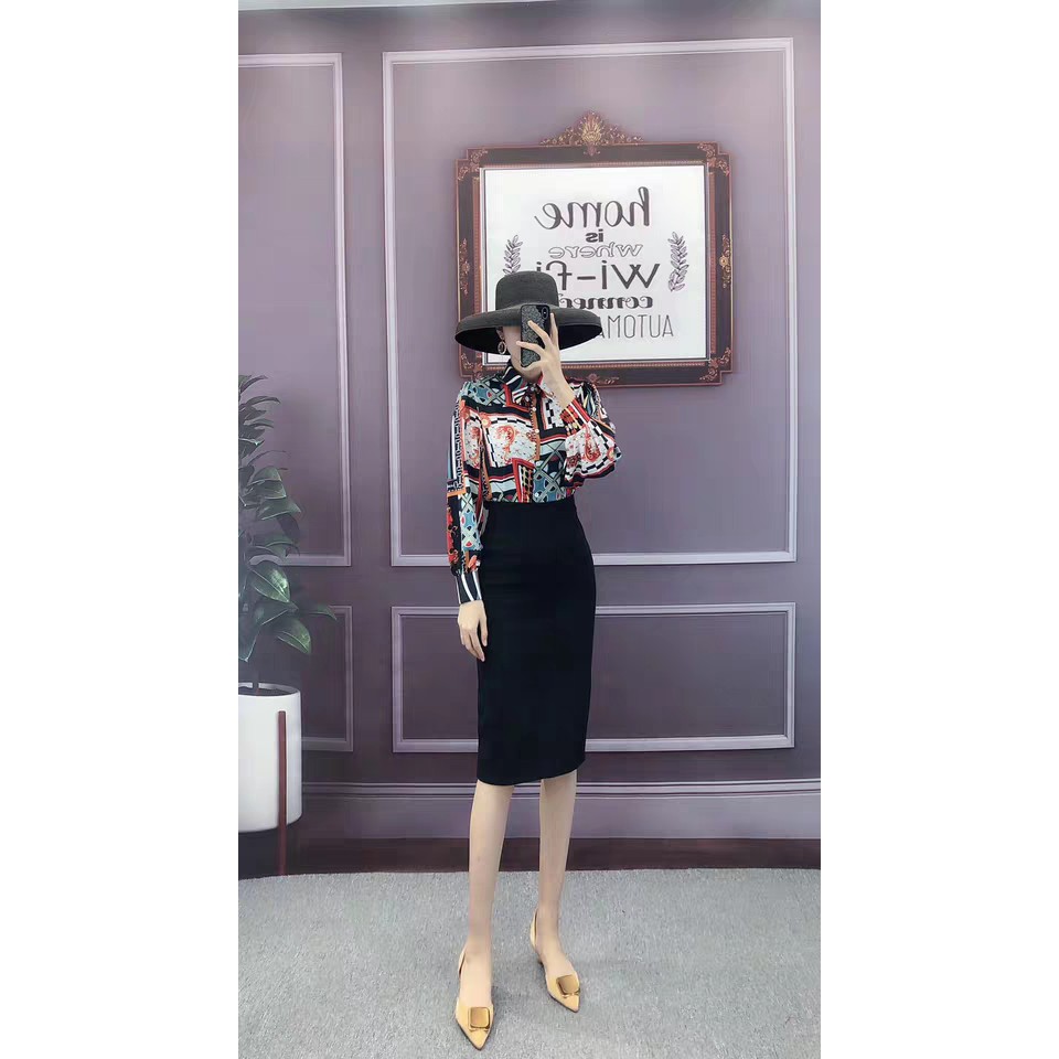 chân váy xẻ sau 60cm dễ phối đồ công sở | BigBuy360 - bigbuy360.vn