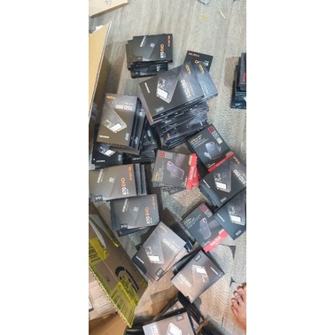 Ổ cứng di động External SSD Sandisk Extreme Pro E81 1TB USB 3.2 Gen2 x2 SDSSDE81-1T00-G25 - Bảo hành 36 tháng