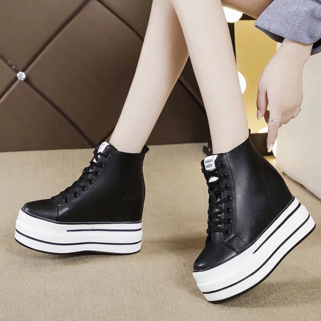 giày thể thao cao cổ nữ đế bánh mỳ 10cm
