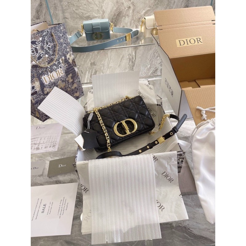 Túi cách DIOR Caro small bag