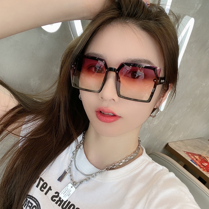 Kính Mát Gọng Vuông Lớn Thời Trang Mùa Hè Cho Nam Và Nữ