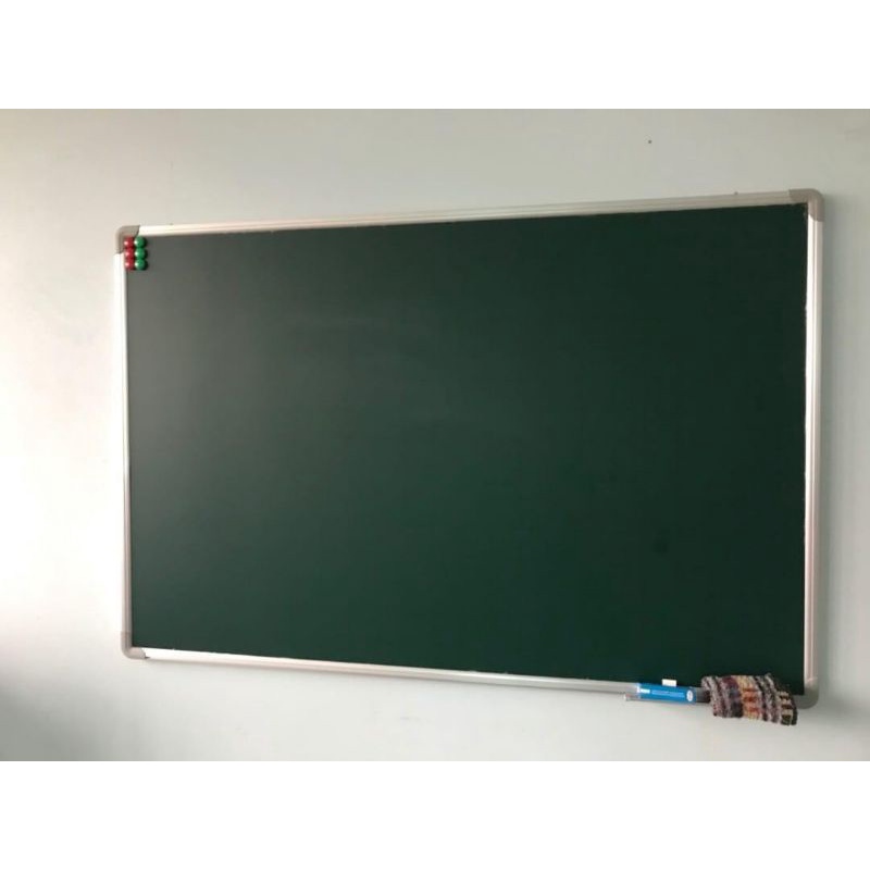 Bảng từ xanh kẻ ô vuông dùng để dạy học đủ kích cỡ