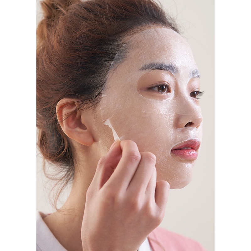 Mặt Nạ Mamonde Dưỡng Ẩm Da Chiết Xuất Hoa Hồng 25ml Moisturizing Flower Essence Mask