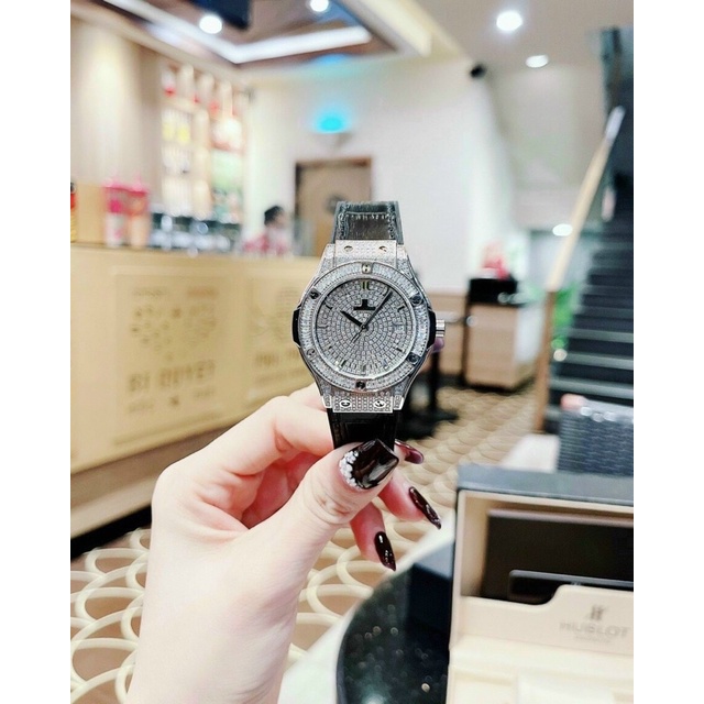 Đồng Hồ HUBLOT Full Viền Đá Hạt to lóng lánh - Case Nam Nữ 34/42mm - BH24 Tháng