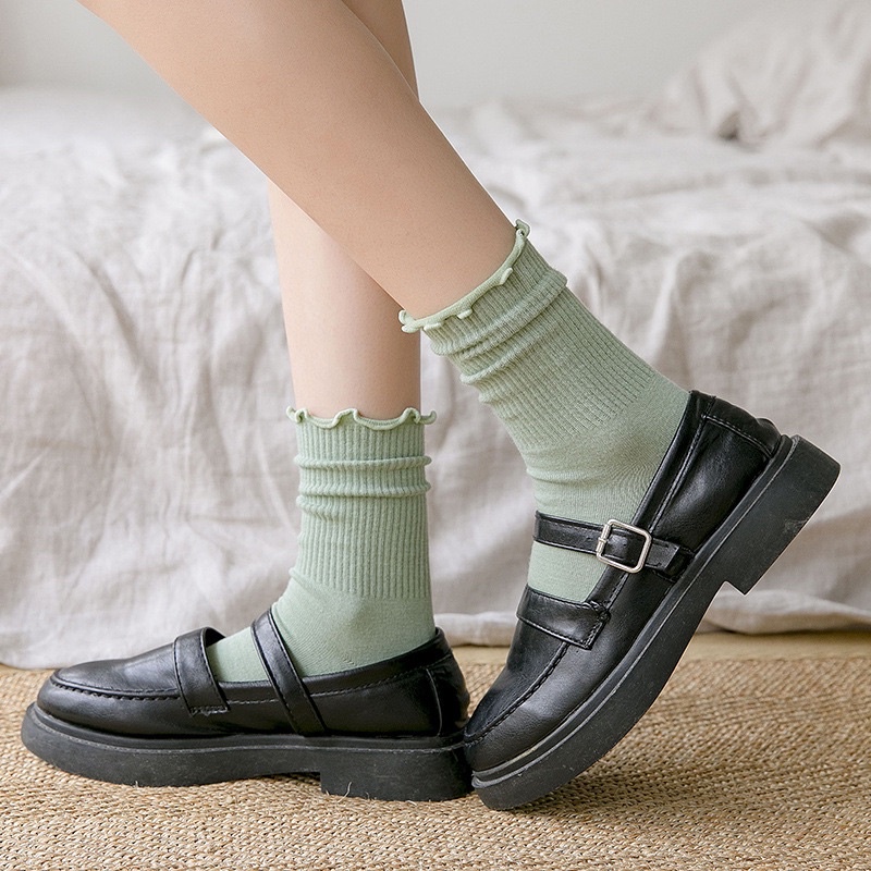 Tất nữ cao cổ viền bèo Lolita