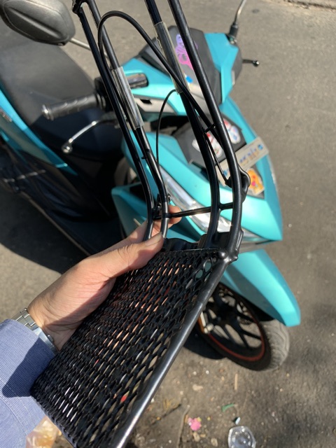 Baga giữa lưới spark nano 2020 sirus xăng cơ