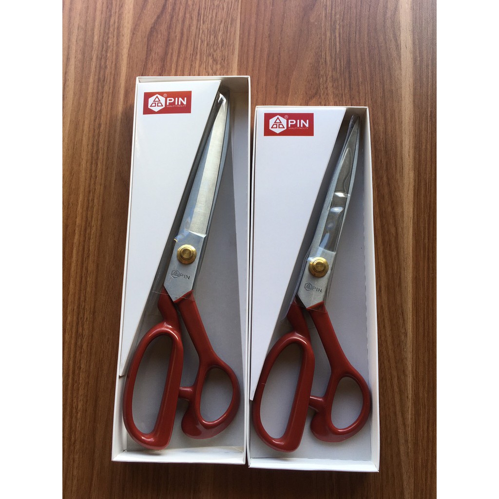 Kéo cắt vải Pin cán ĐỎ lưỡi trắng loại cao cấp có size 11inch và 12inch ( có tặng kèm kéo bấm nhỏ).