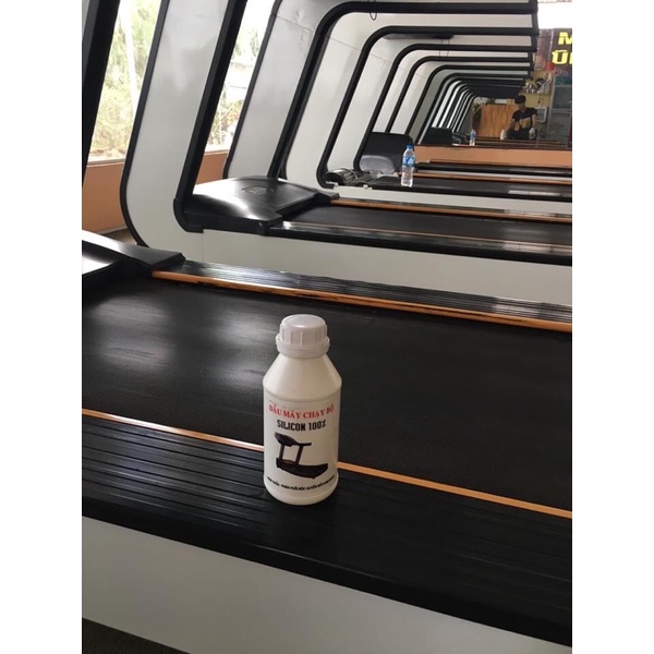 Dầu máy chạy bộ  Treadmill Oil nhập khẩu theo máy chuyên dụng cho máy chạy chuyên nghiệp phòng gym