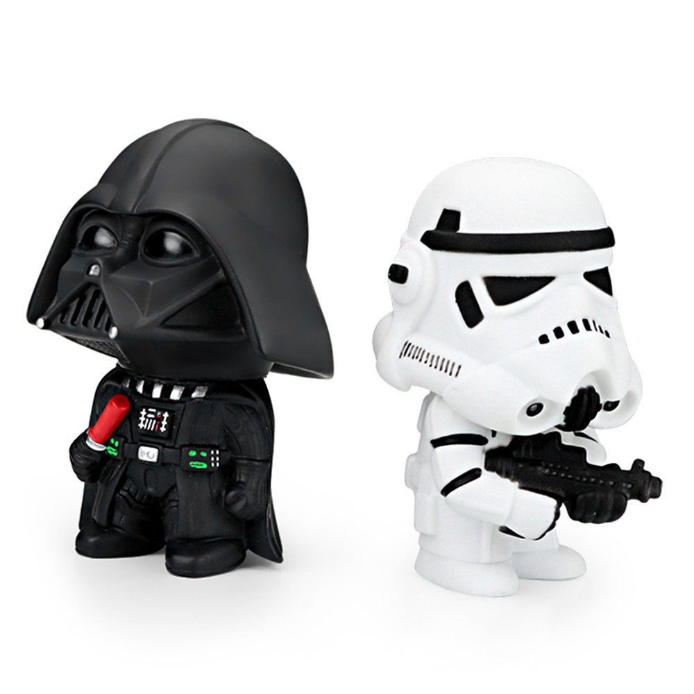 Set 2 Phụ Kiện Trang Trí Xe Hơi Hình Nhân Vật Star Wars Dark Knight