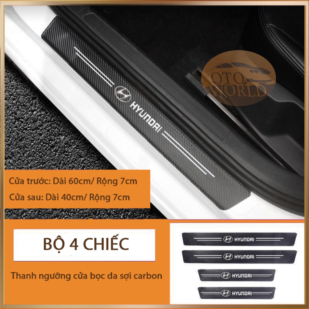 DÁN NẸP BƯỚC CHÂN CỬA Ô TÔ BẰNG CARBON CHỐNG XƯỚC, TRƠN TRƯỢT, MÀI MÒN, TĂNG TÍNH THẨM MỸ - BỘ 4 MIẾNG DÁN