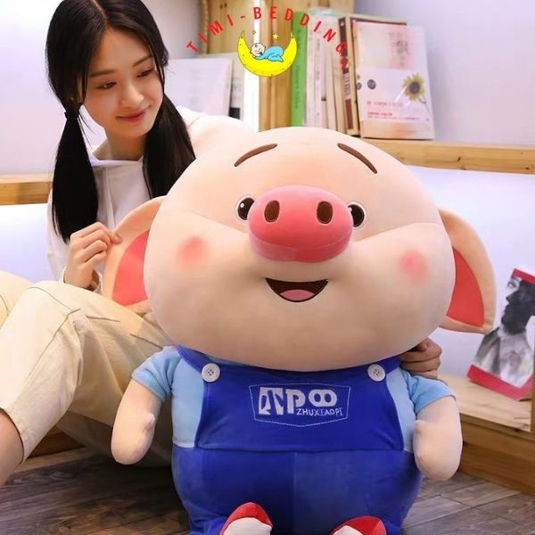 Gấu bông con lợn – Thú nhồi bông con heo mặc áo ngộ nghĩnh, đáng yêu kích thước 60cm, 80cm – Timibedding