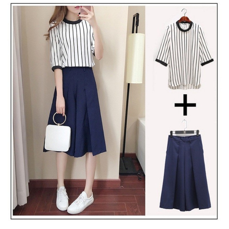 Set áo thun kẻ sọc và quần ống rộng kiểu Hàn Quốc cho nữ | BigBuy360 - bigbuy360.vn