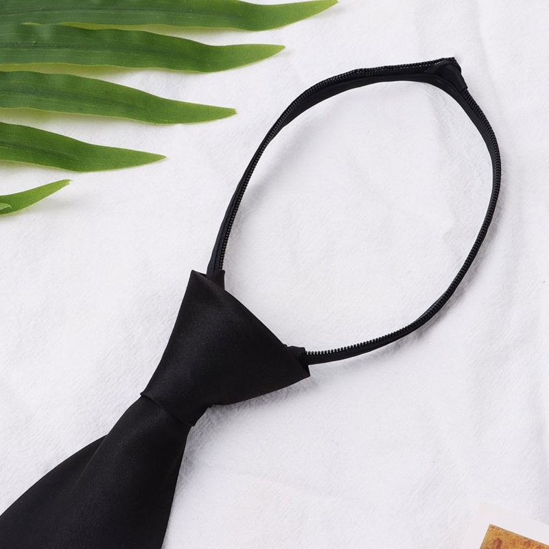 Cà Vạt Đồng Phục YOIOI Màu Đen Thiết Kế Thanh Lịch Dành Cho Nam