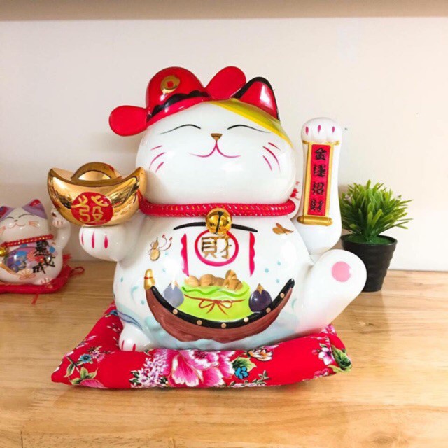 Mèo Thần Tài Sứ , Mèo May Mắn Maneki Neko cao 25cm . Vẩy Tay Gọi Khách Tấn Tài Tấn Lộc.