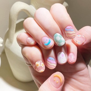 Nailbox móng úp
