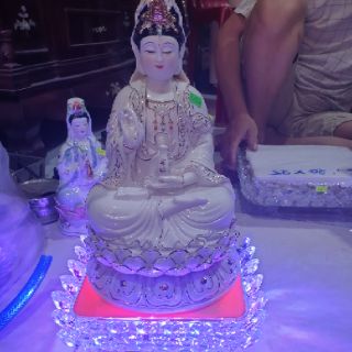 Chân đế để tượng quan âm 7 màu