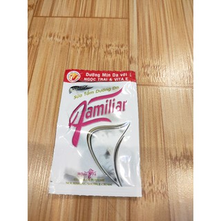 Dầu gội, sữa tắm familiar