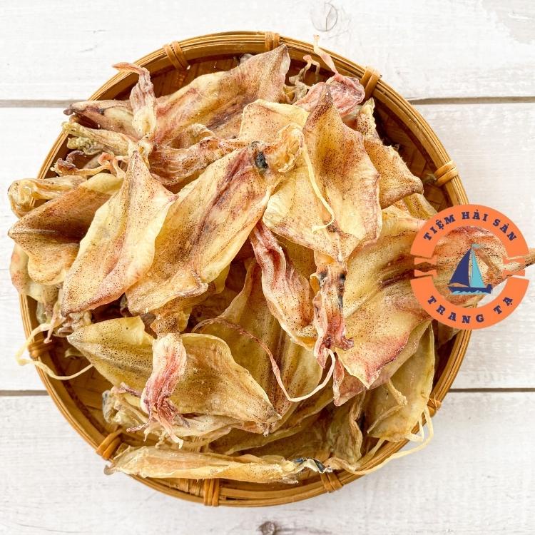 [1 Con] Mực Khô Câu Mini Như Hình 🍀 FREESHIP 🍀 Mực Khô Phơi Nắng Biển Dày Mình, Ngọt Thịt Chuẩn Loại Ngon