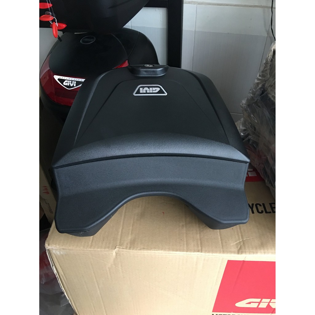 Thùng giữa Wave Alpha 110, thùng Givi G10N kèm bát gắn Wave Anpha 110, hàng Givi chính hãng, mới 100%