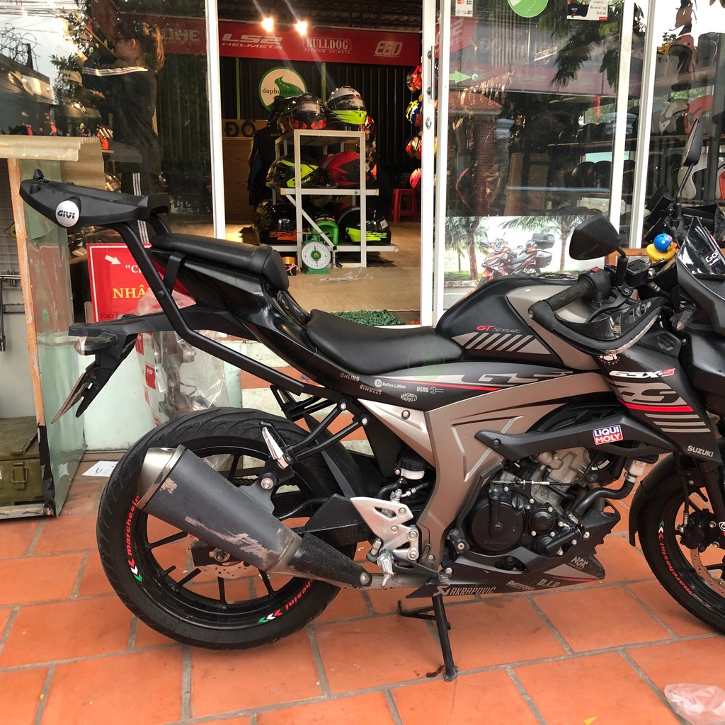 Baga sau Givi SRV GSX R150/S150 chịu lực cao gắn được thùng sau Givi chính hãng