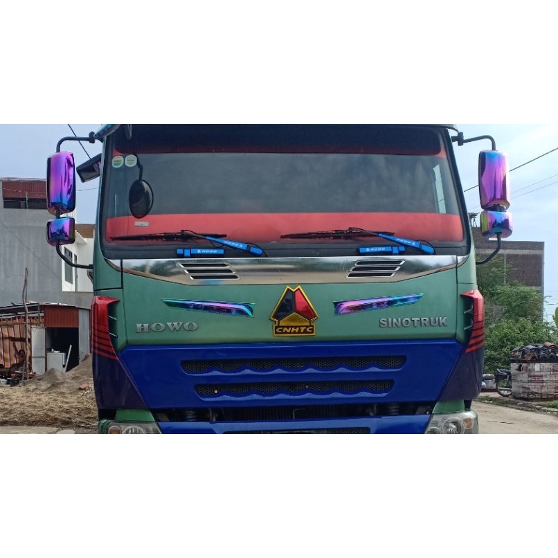 Đôi cánh nhựa ABS mạ crom lắp trang trí xe tải
