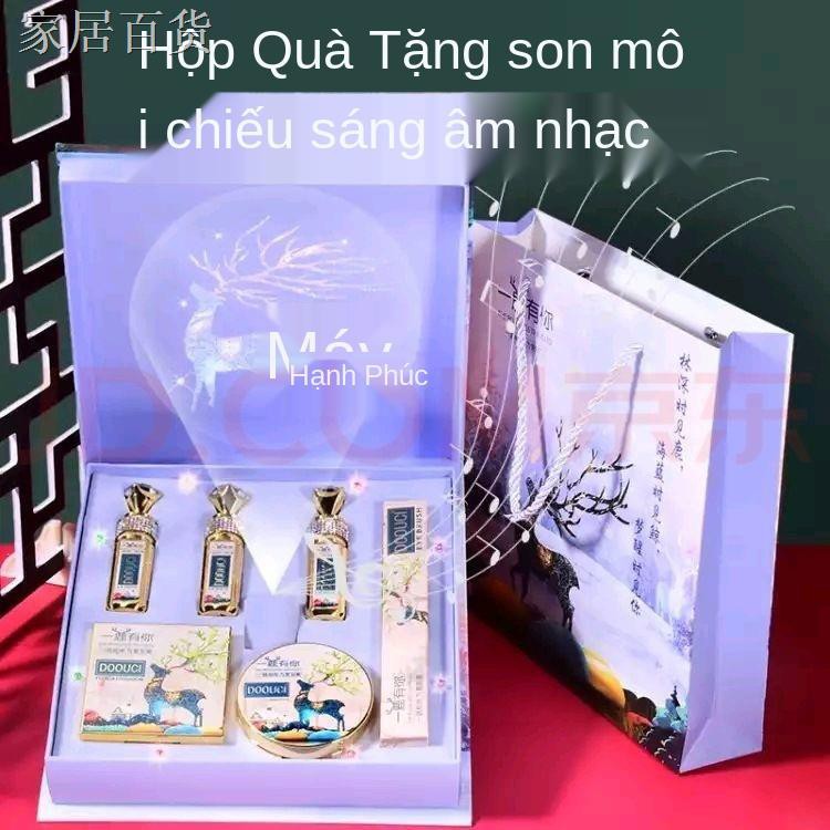 Sinh nhật quà tặng cho bạn gái, cô vợ, bất ngờ sáng tạo âm nhạc Chiếu đôi hoa hồng