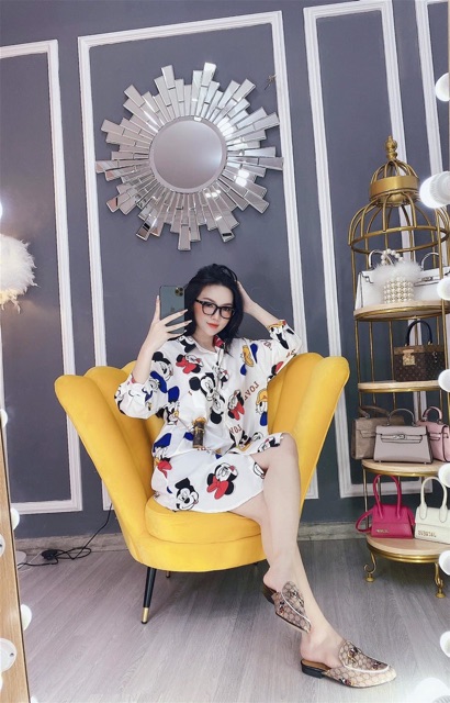 [ Mã FAMAYWA2 giảm 10K đơn 50K] Đầm sơ mi form rộng họa tiết xinh - Freesize dưới 60kg vừa - Carotshop | BigBuy360 - bigbuy360.vn