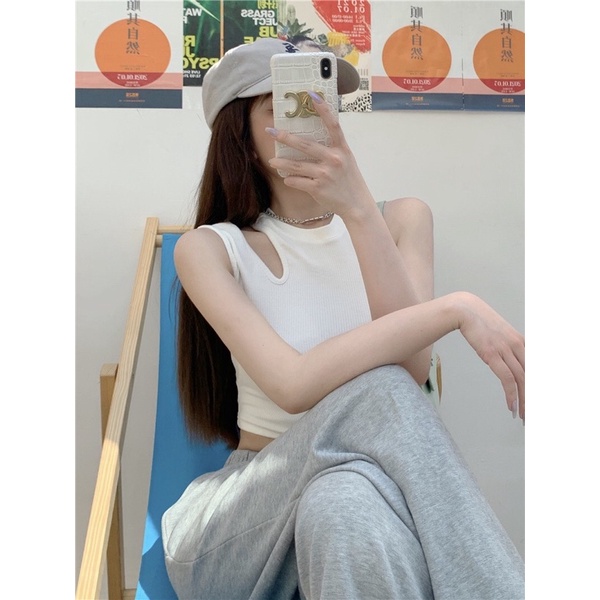 Áo thun croptop nữ ba lỗ khoét vai đen trắng freesize phom ôm hở eo sexy hàn quốc cổ tròn sát nách