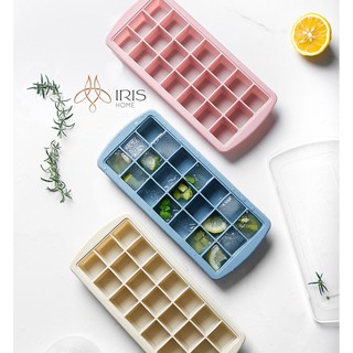 Khay làm nước đá chất liệu silicon tiện dụng, dễ lấy đá - làm khuôn socola, thạch