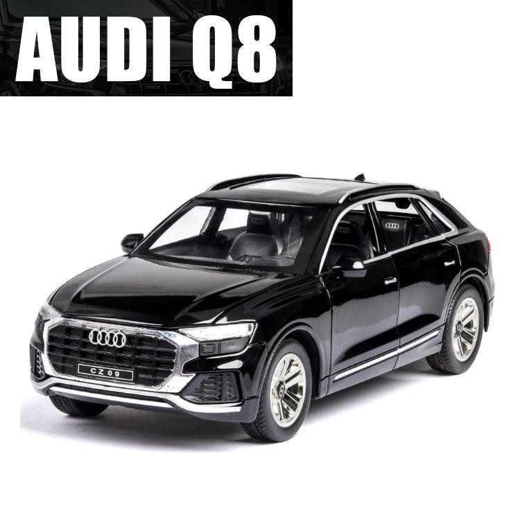 Xe mô hình ô tô Audi Q8 tỉ lệ 1:24 - Xe ô tô bằng kim loại mở được cửa có đèn và âm thanh