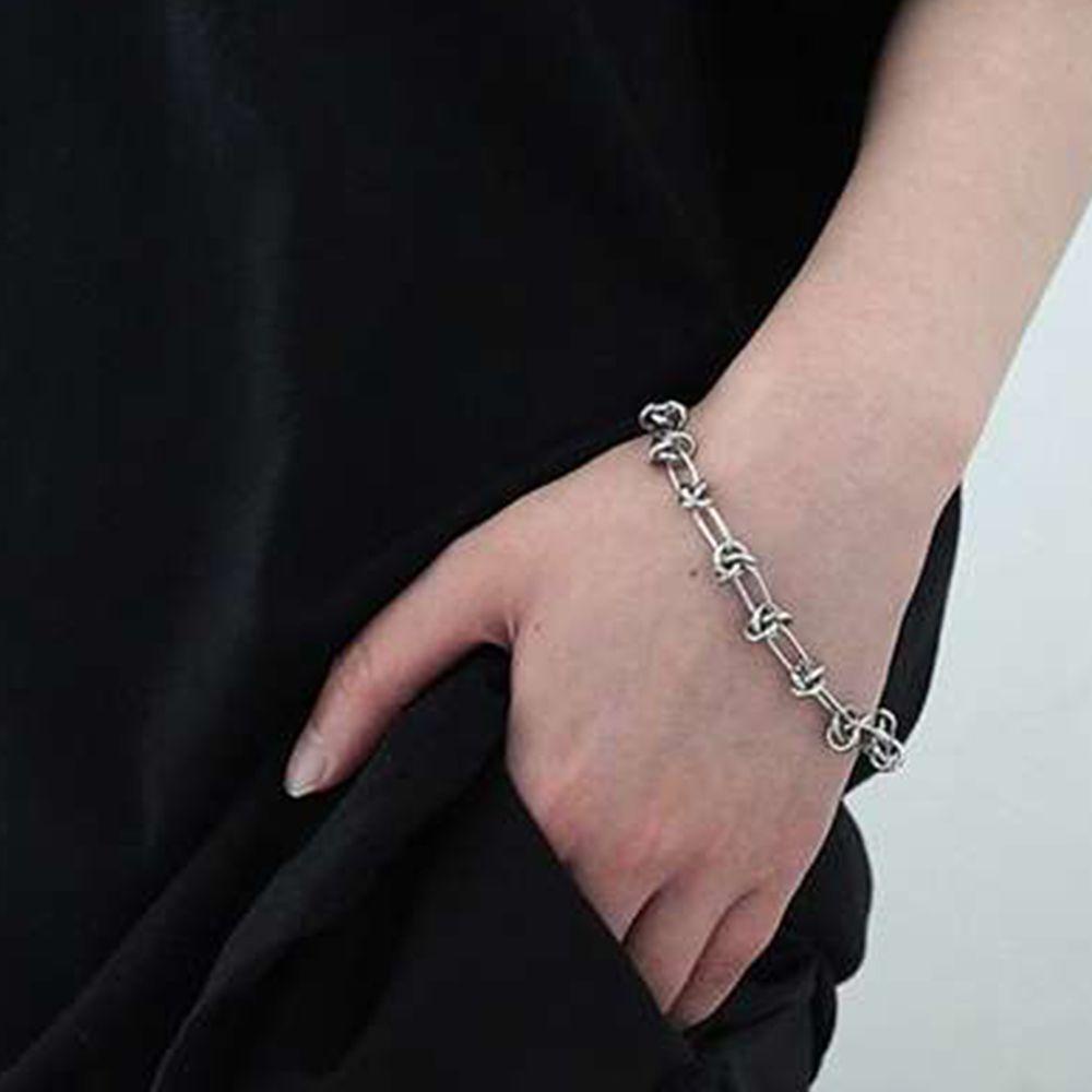 Vòng Đeo Tay Thép Titan Mạ Điện Chống Gỉ Độc Đáo Thời Trang Cho Nữ