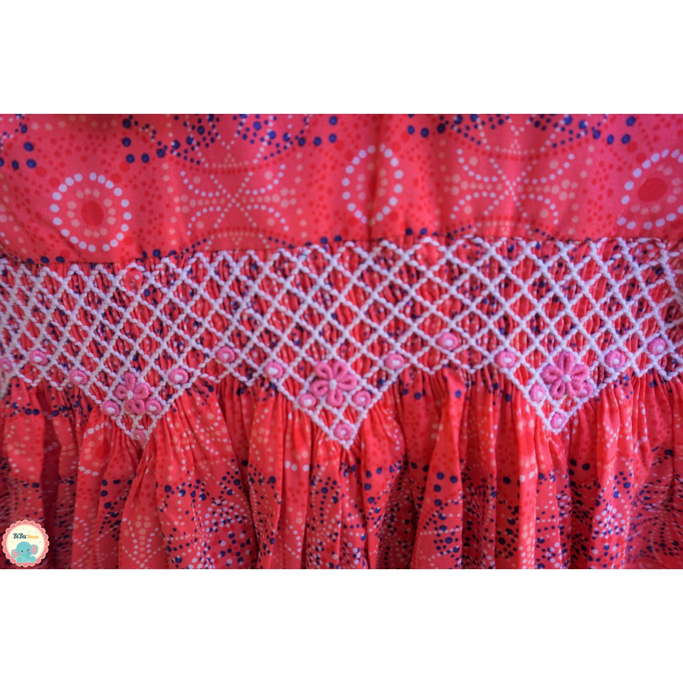 Đầm smock Daisy hồng cổ sen trắng, tay cánh tiên