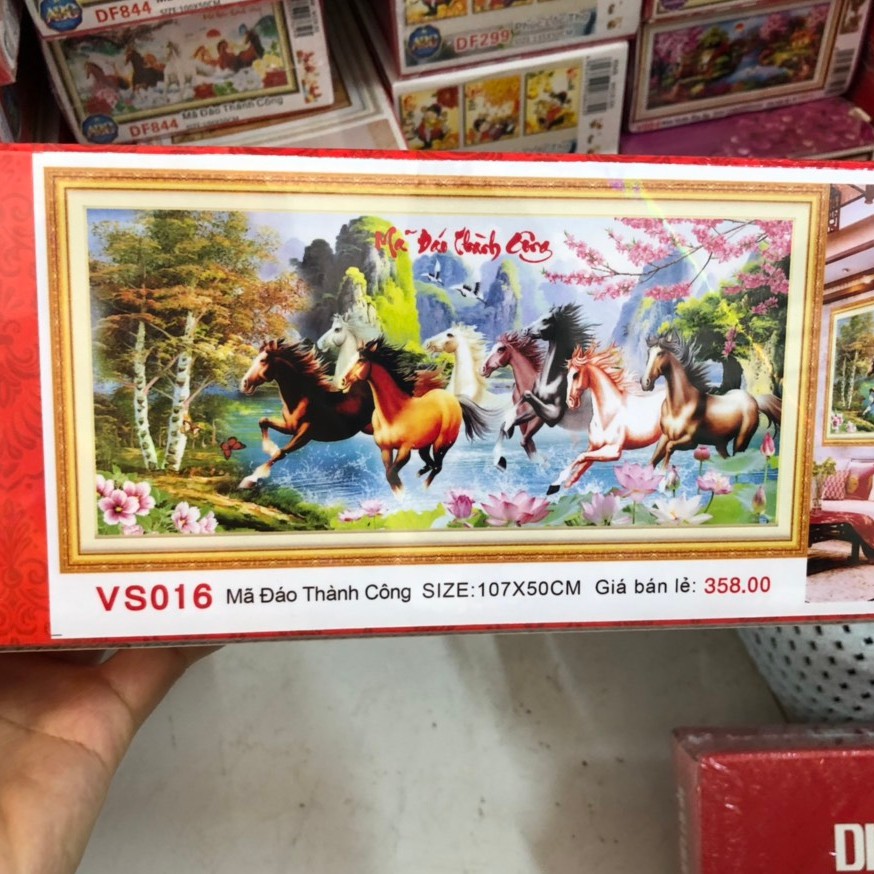 Tranh đính đá mã đáo thành công