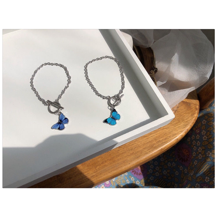 Vòng tay hình bướm màu xanh dương có khóa cài phong cách ins
