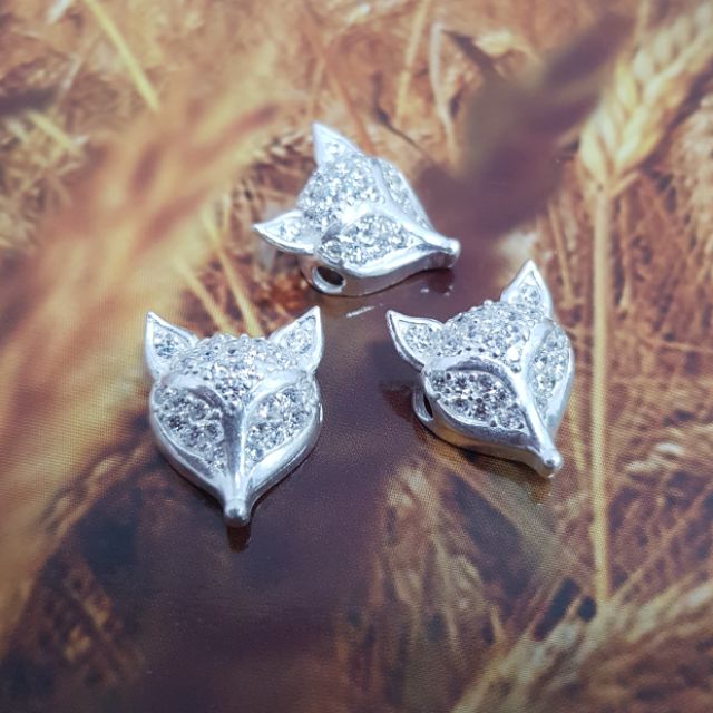 Charm bạc 925 xỏ ngang mặt hồ ly