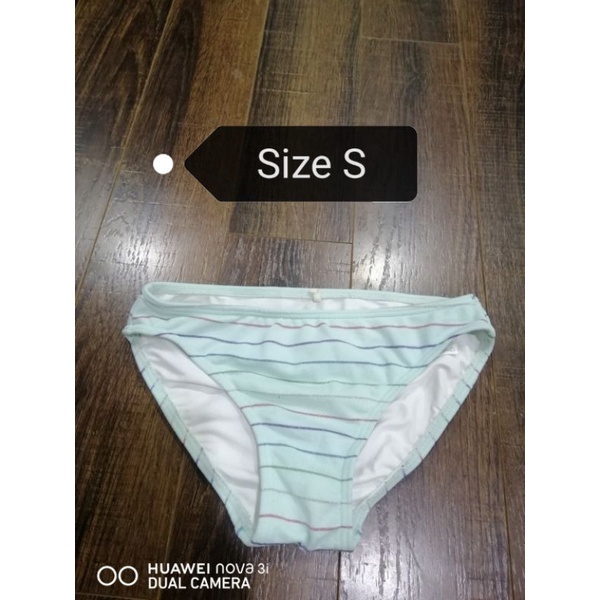 Quần bơi si đẹp Q