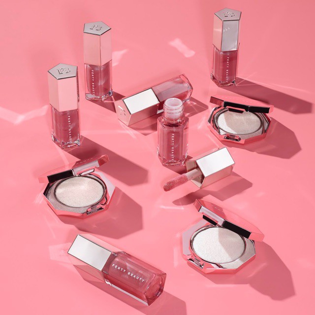 Set trang điểm mini 2 món gồm bắt sáng và son bóng Fenty Diamond Bomb Baby Mini Face and Lip Set | BigBuy360 - bigbuy360.vn