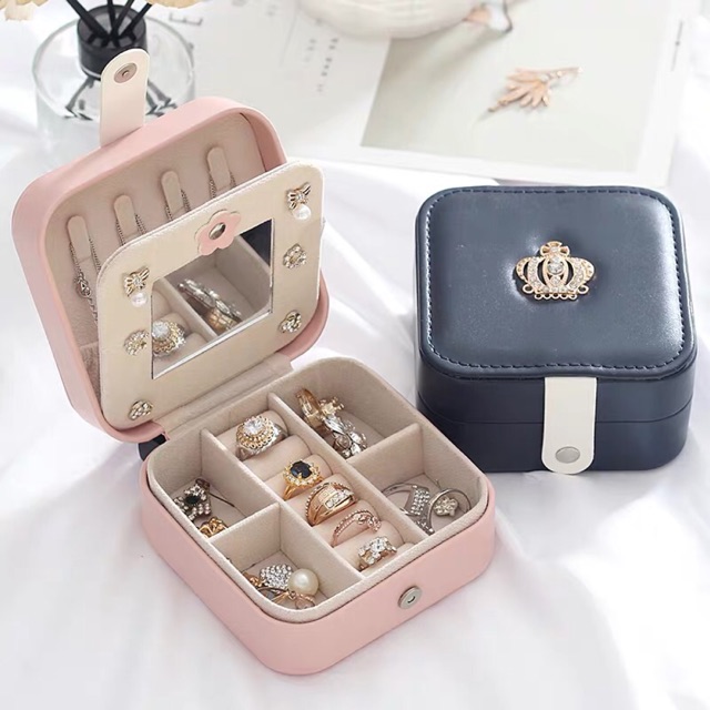Hộp đựng trang sức nữ trang, vòng nhẫn nhỏ gọn nhiều ngăn chất liệu da tổng hợp có thể đem đi du lịch