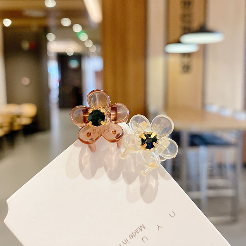Kẹp tóc đính hoa thiết kế xinh xắn dễ thương cho nữ